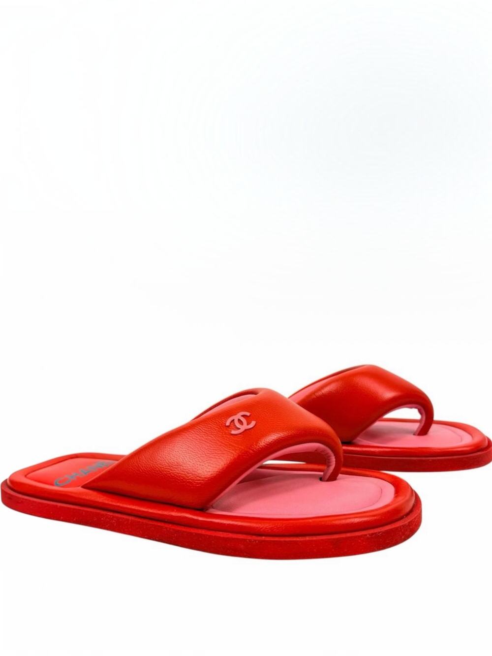 Chanel 22P CC Logo Lambskin Padded Pool Thong Sandals Red Pink Size 37